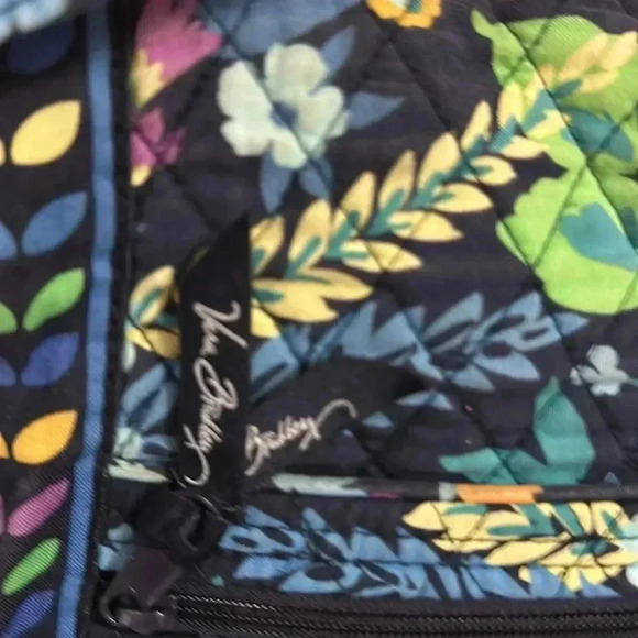 Vera Bradley purse - Picture 4 of 5